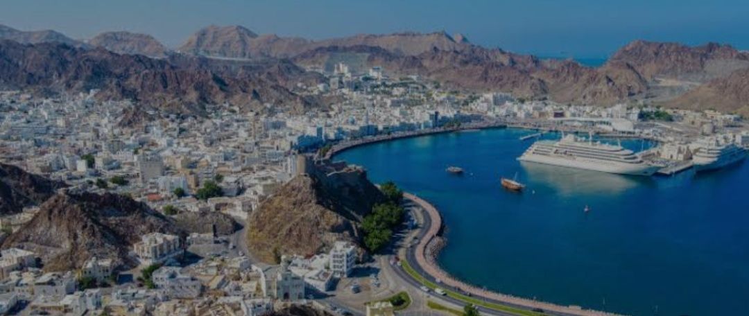 بأكثر من 82 مليون ريال عماني.. بحث الفرص الاستثمارية لتنمية المحافظات وتعزيز الاقتصاد المحلي