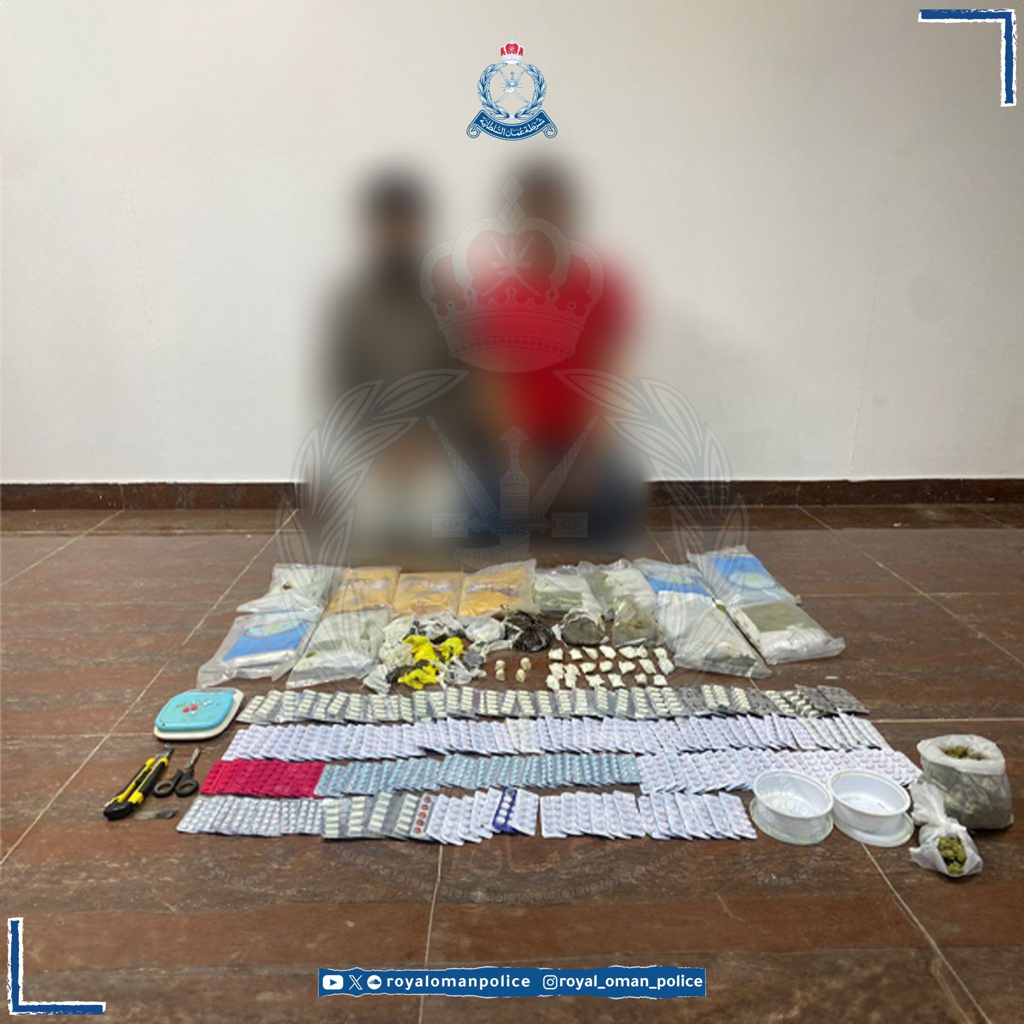 القبض على متهمين بتهريب كميات من المخدرات والمؤثرات العقلية