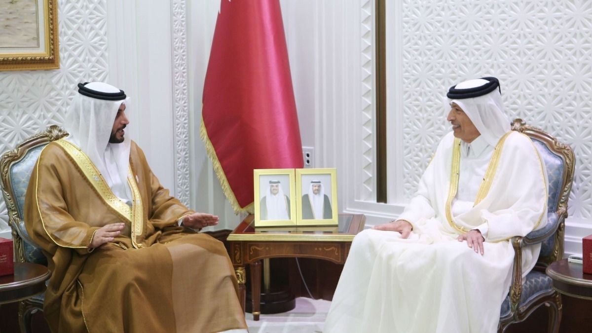 رئيس مجلس الشورى يجتمع مع السفير البحريني