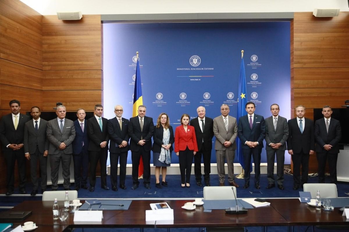 سفير قطر يشارك في اجتماع وزيرة خارجية رومانيا مع السفراء العرب