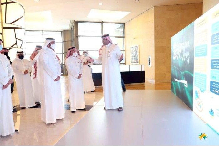 فاجعة كبيرة للمقيمين.. اصحاب هذه المهن لن ينامون الليلة بعد هذا القرار من الموارد البشرية السعودية