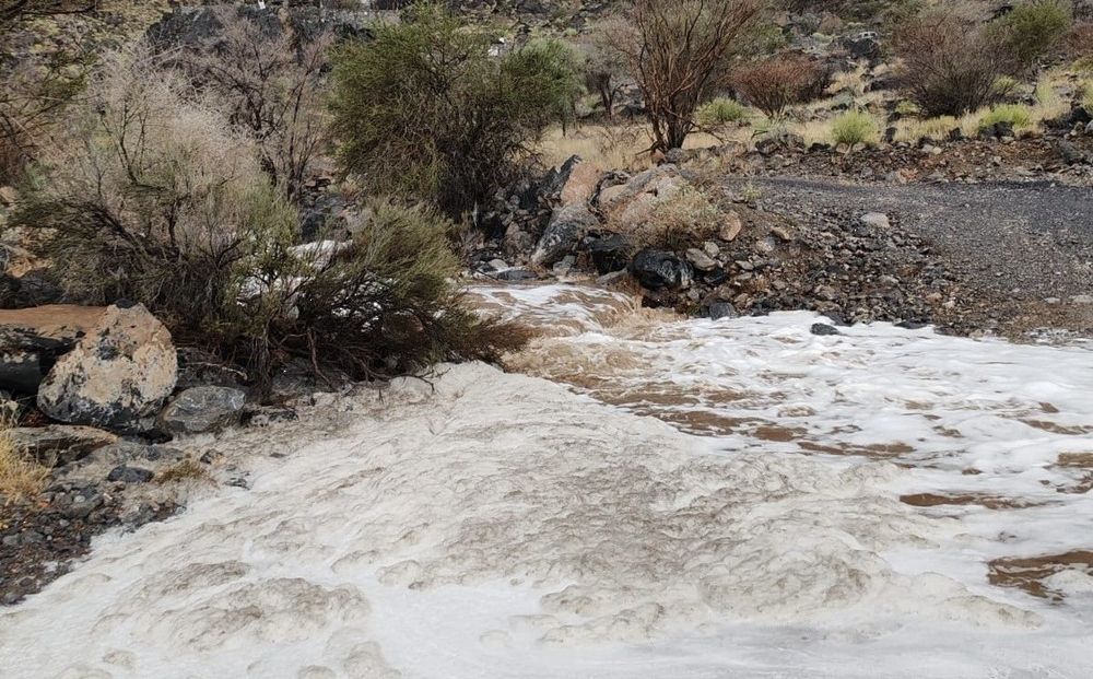 هطول أمطار على ولايتي العوابي ونخل بمحافظة جنوب الباطنة