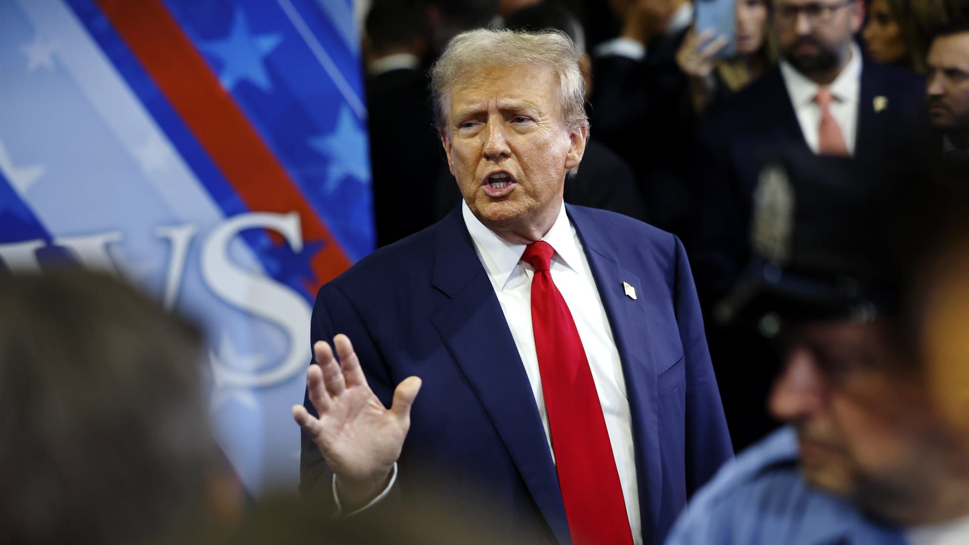 عُمدة هامتراميك الأمريكية: ترامب اعتذر عن وصف المهاجرين اليمنيين بالإرهابيين وتعهد بحل مشاكلهم