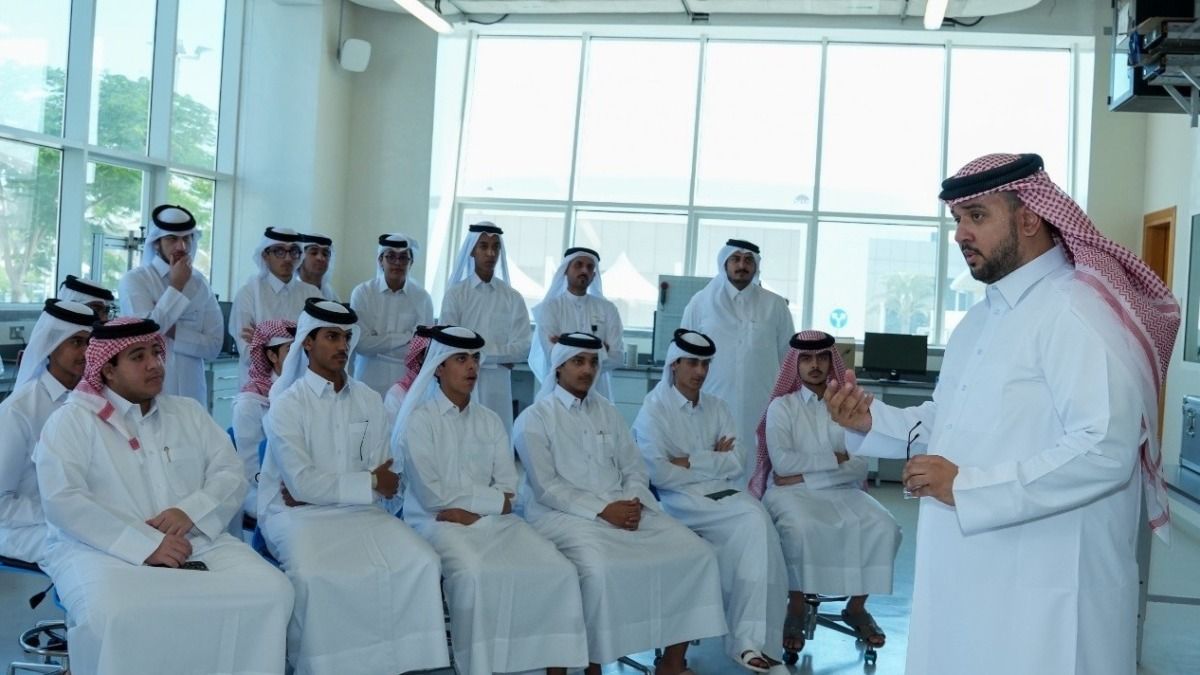 جامعة قطر تنظم فعالية يوم العلوم والتكنولوجيا والهندسة والرياضيات لطلاب المرحلة الثانوية