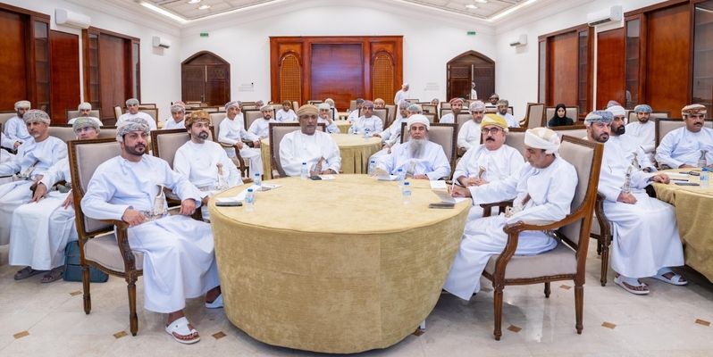 مناقشة مشروع عدادات المياه الرقمية في محافظة الظاهرة