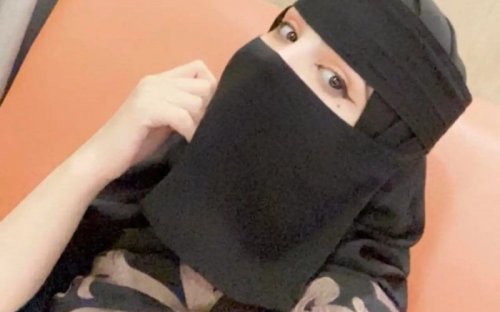 وصلة رقص مثيرة لطالبة سعودية فى الفصل يحقق 20 مليون مشاهدة ومتابع :مسحت صافيناز ولورديانا ..فيديو