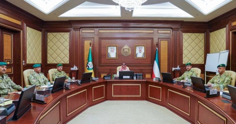 النواف مستقبلا كبار القادة والضباط