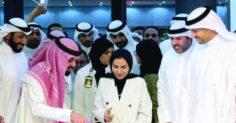 الحويلة: القيادة السياسية مهتمة جداً بتطوير الحركة التعاونية