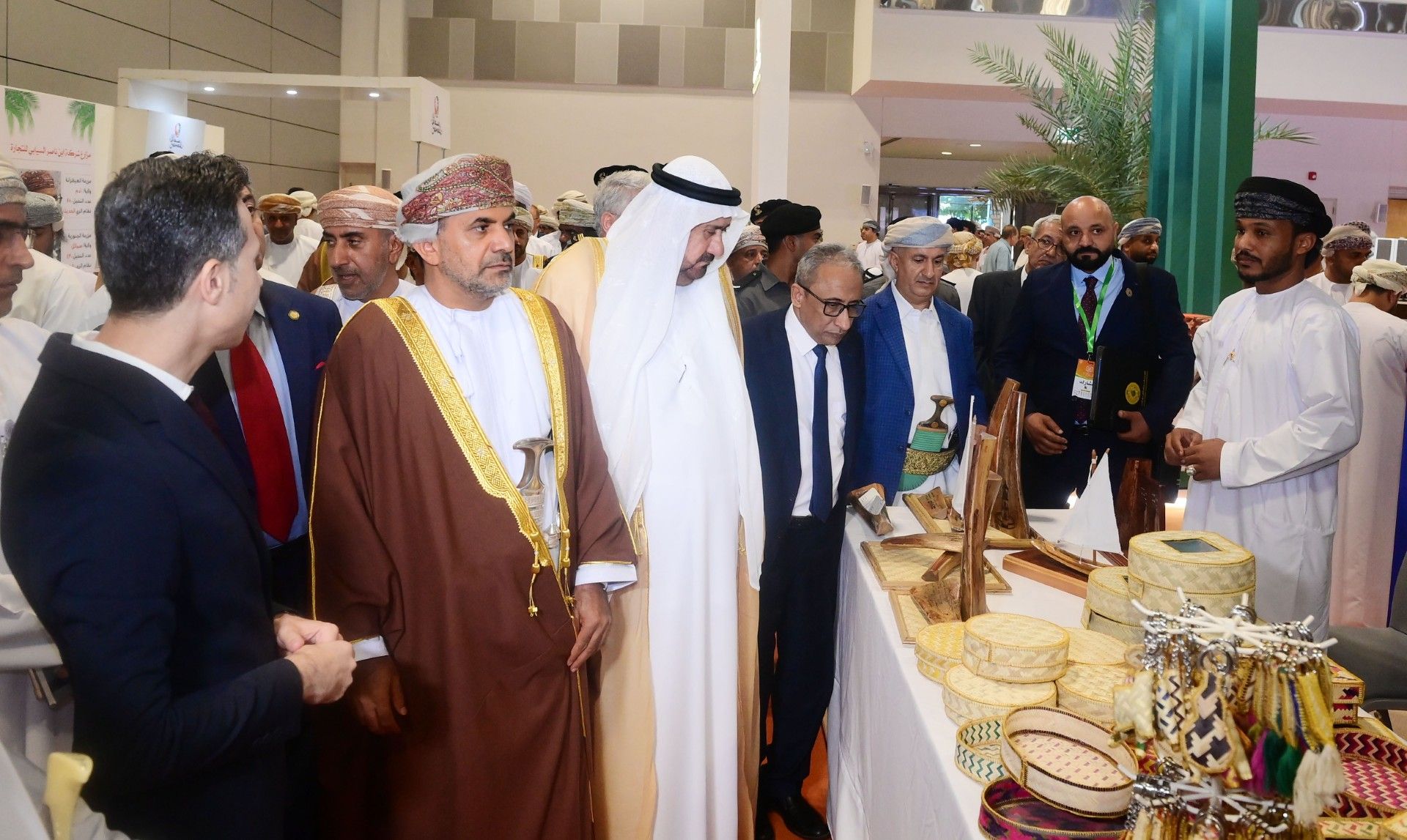 بدء فعاليات معرض التمور والعسل الدولي في دورته الثانية