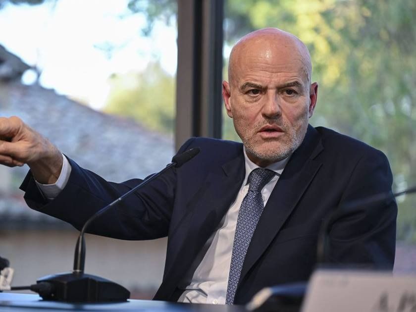 الرئيس التنفيذي لشركة إيني الإيطالية : زيارة سمو الأمير تدفع العلاقات الاقتصادية بين قطر وإيطاليا نحو آفاق أرحب