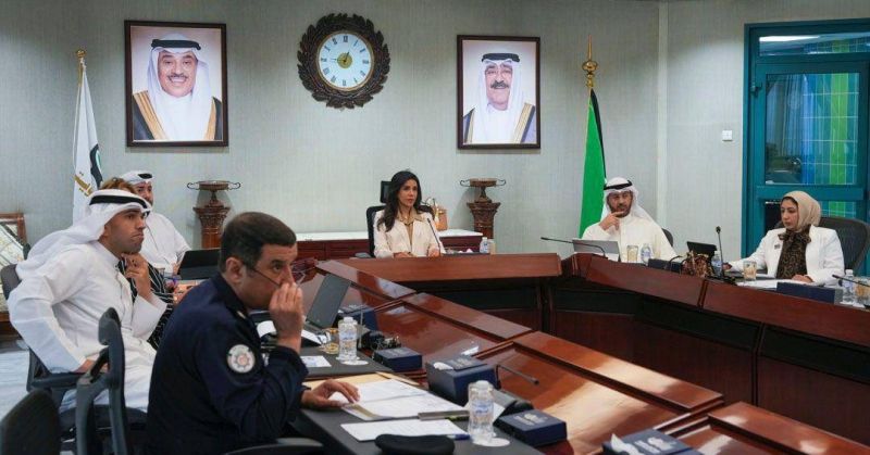 المشعان مجتمعة مع مجلس إدارة المؤسسة