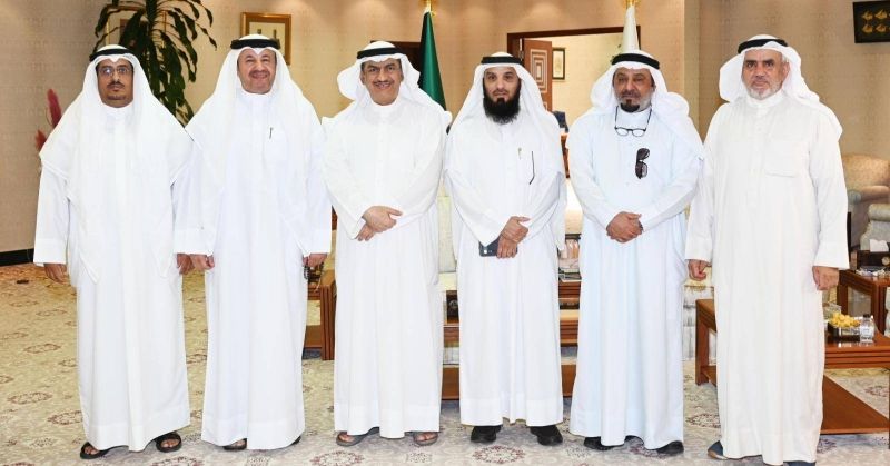 محافظ الجهراء مستقبلا وفد الجمعية