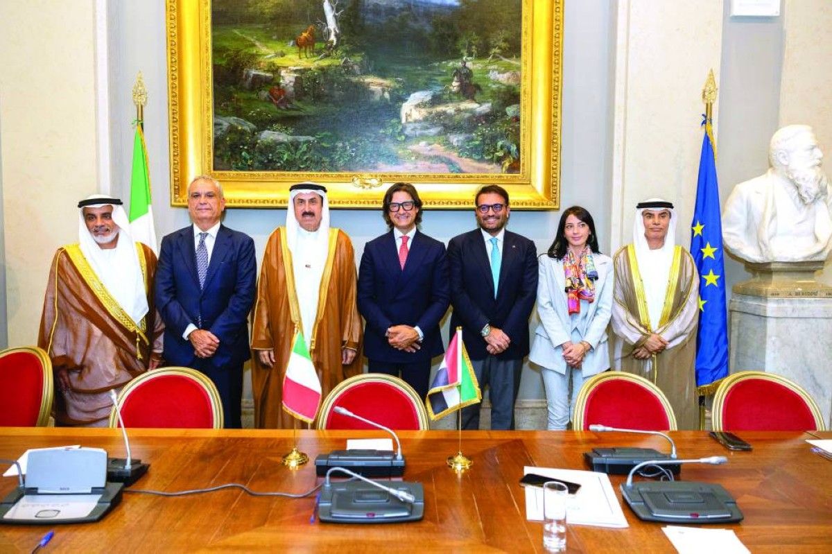 بحث تعزيز التعاون البرلماني بين الإمارات وإيطاليا
