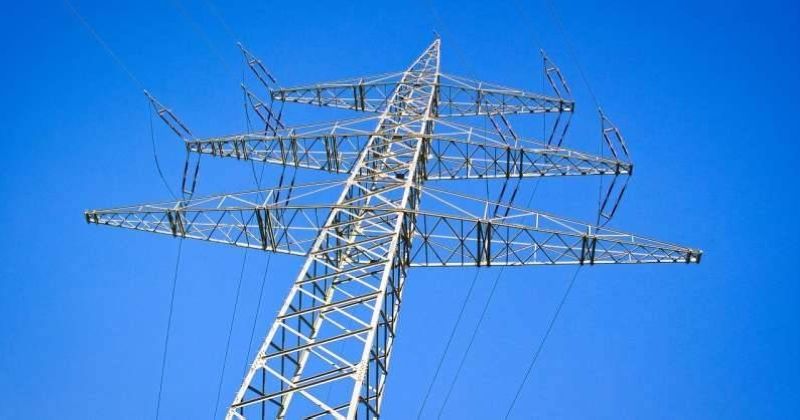 «الكهرباء» جاهزة لإيصال التيار إلى 529 قسيمة في المطلاع