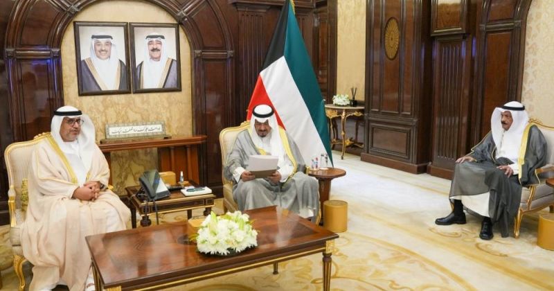 رئيس الوزراء يتسلم دعوة لحضور القمة العالمية للحكومات في دبي فبراير المقبل