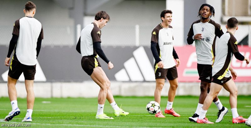 بصفقة جولر.. اختراق حساب «السيدة العجوز»