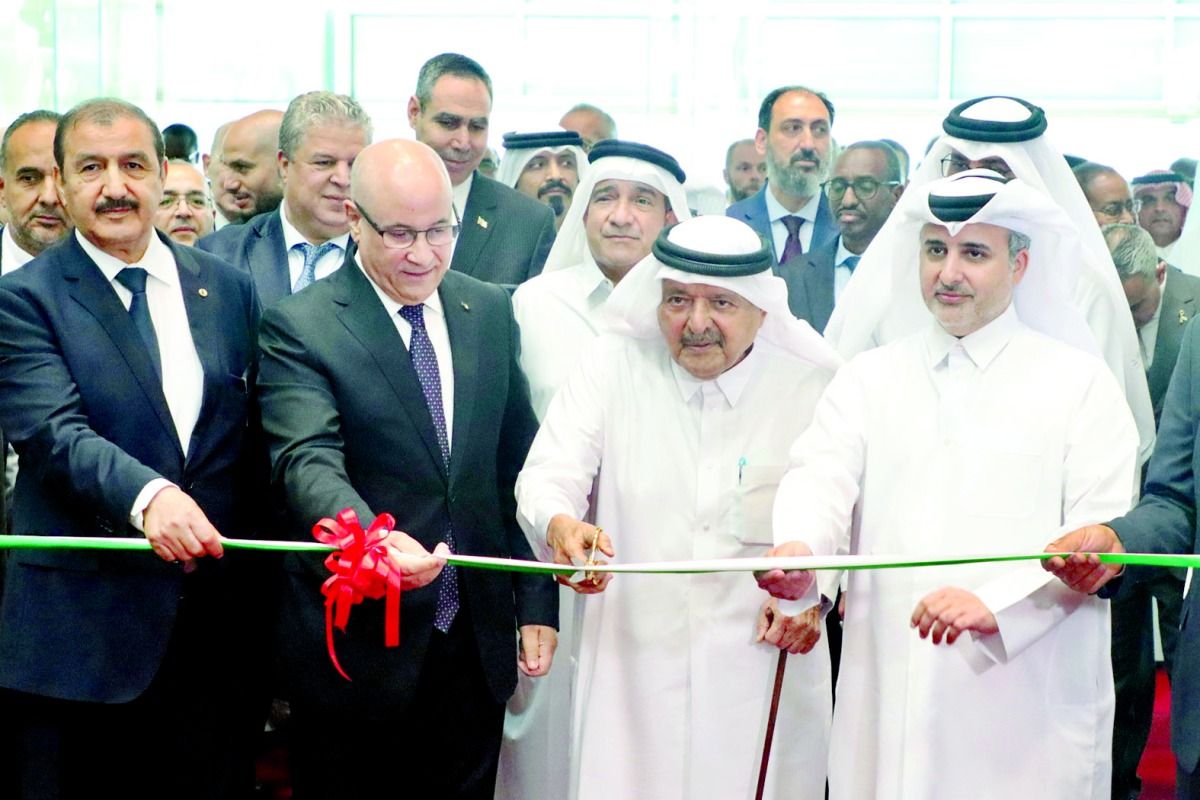 بمشاركة أكثر من 150 شركة.. وزير البيئة يدشن معرض المنتج الجزائري