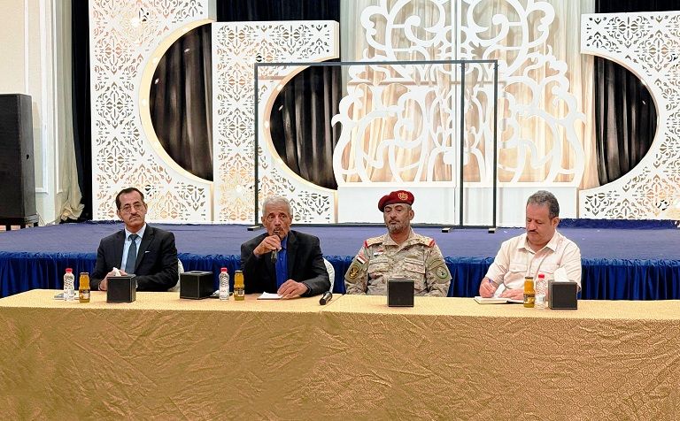 الفريق بن عزيز: تحقيق السلام والأمن في اليمن والمنطقة مرتكز على إنهاء التمرد الحوثي