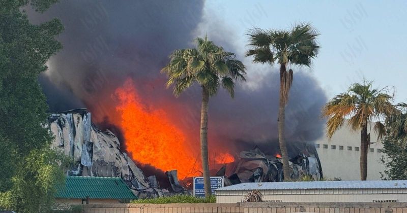 رئاسة الأركان: السيطرة على حريق معسكرات المباركية.. ولا إصابات