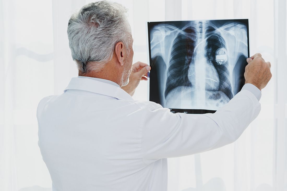 بعد قرار توطين هذه المهنة في السعودية كم راتب الموظف بها؟ 