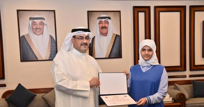 محافظ العاصمة يكرّم متفوقي «القُصّر»: كل الدعم للمتميزين