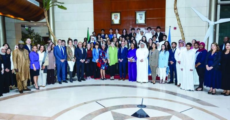 تدشين الموسم الثالث من برنامج السفراء الشباب