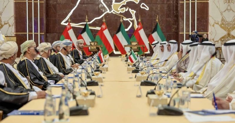 9 مذكرات تفاهم وبرامج تنفيذية لتوسيع آفاق التعاون بين الكويت وعُمان