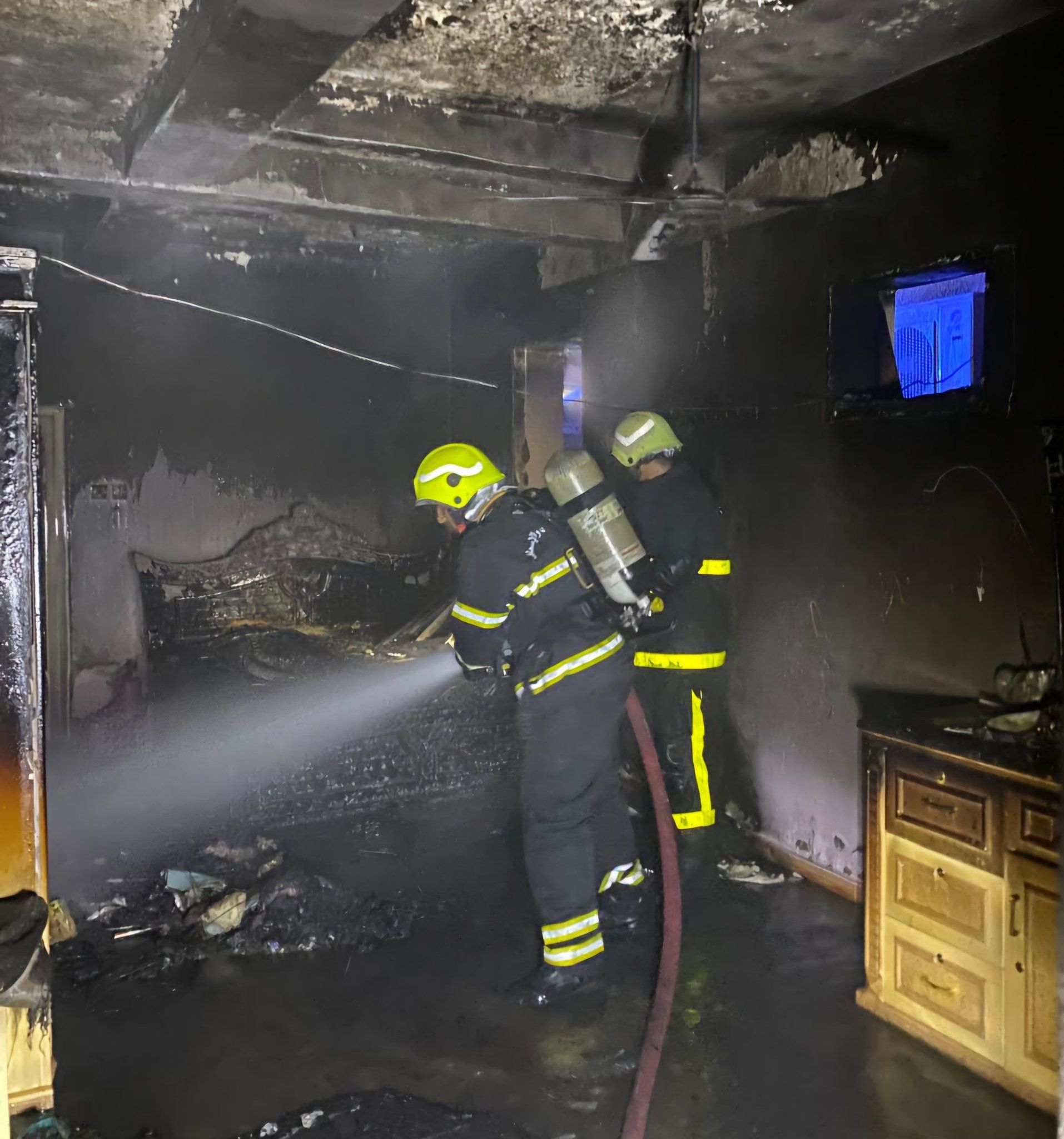 السيطرة على حريق نشب في أحد المنازل بولاية ‎منح بالداخلية