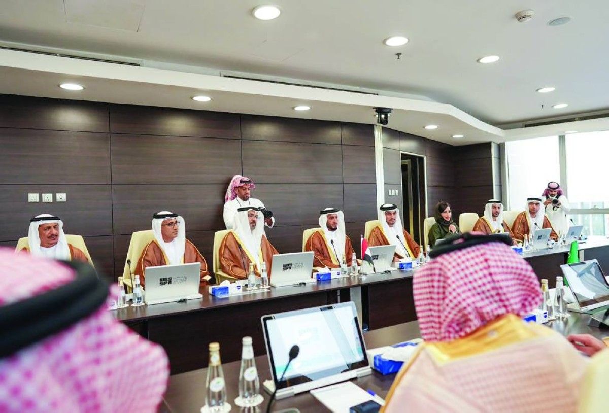 بحث تعزيز التعاون الإعلامي بين الإمارات والسعودية وسبل الارتقاء به