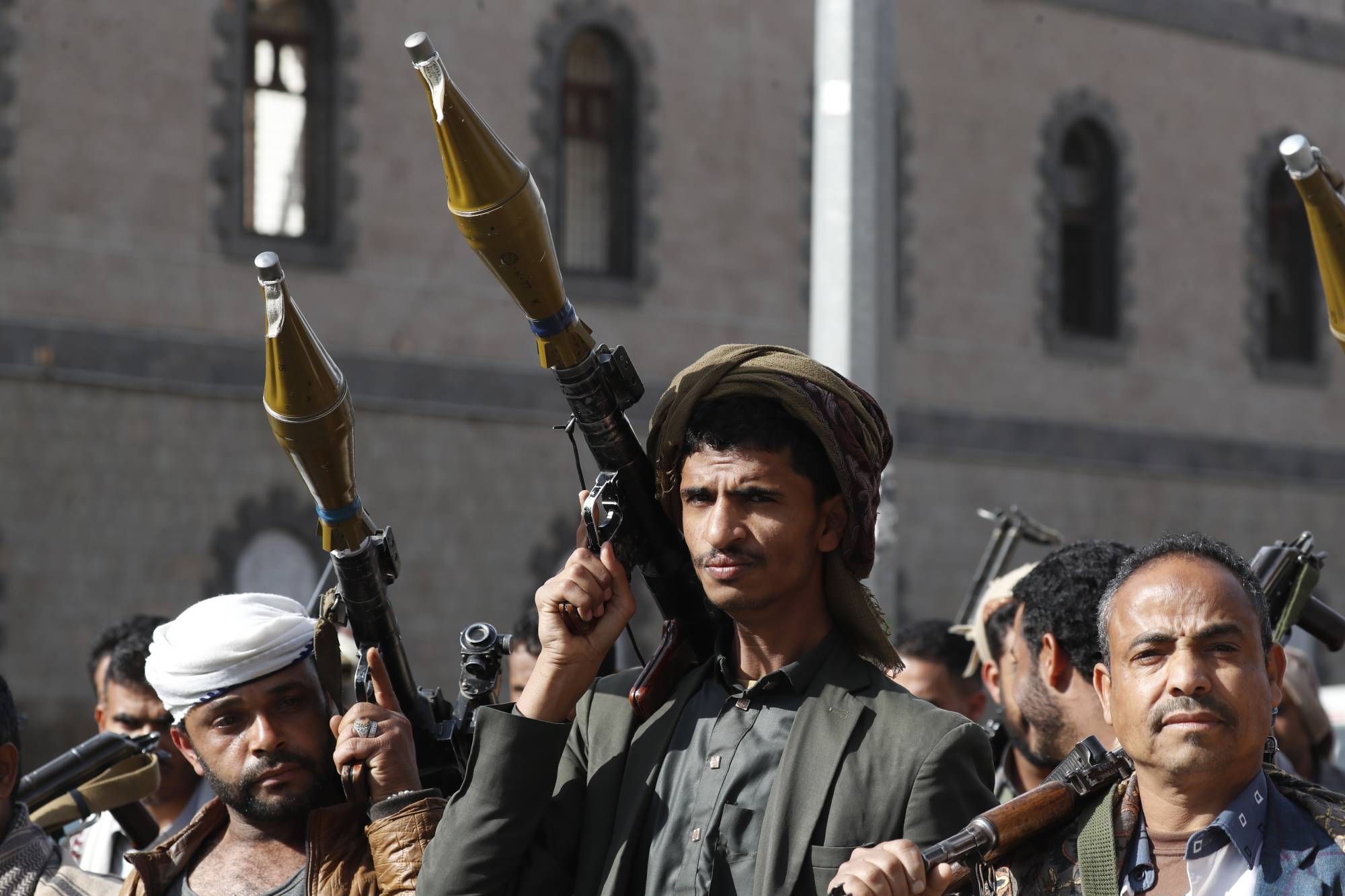 تقرير أممي يكشف عن علاقة مليشيا الحوثي بالتنظيمَين الإرهابييَن القاعدة وحركة الشباب الصومالية