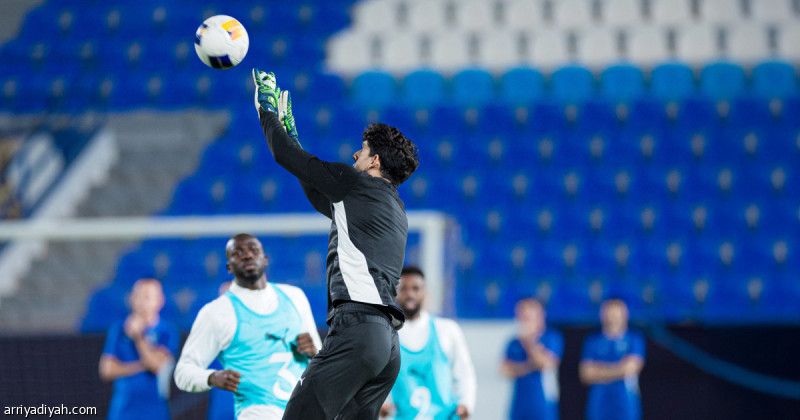 الهلال يتراجع دفاعيا ويتصدر بالهجوم الأقوى