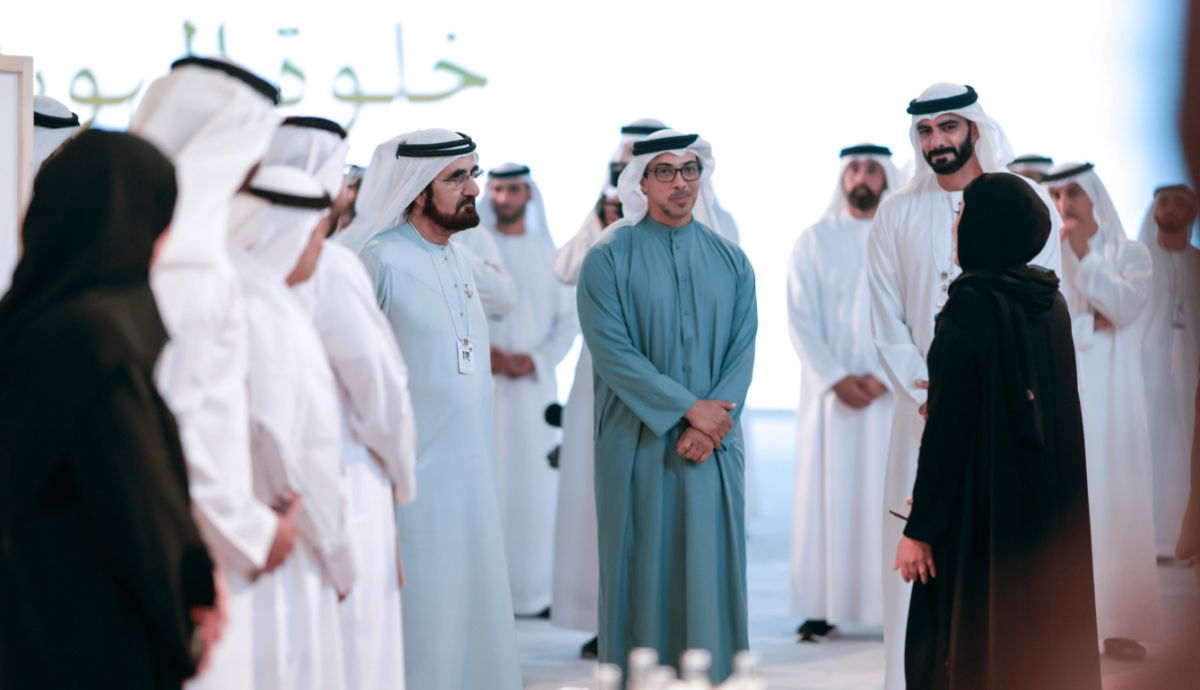 محمد بن راشد يشهد جانباً من "خلوة الأسرة" ويؤكد أولوية الارتقاء بجودة حياة الأسرة الإماراتية