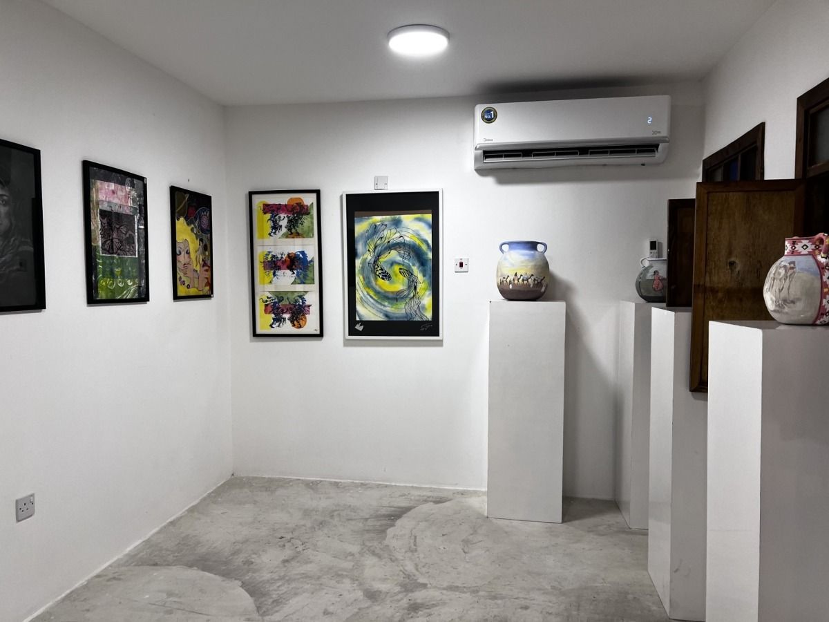 جامعة قطر تستعرض إبداعات طالباتها في مهرجان فريج الفن والتصميم بدرب الساعي