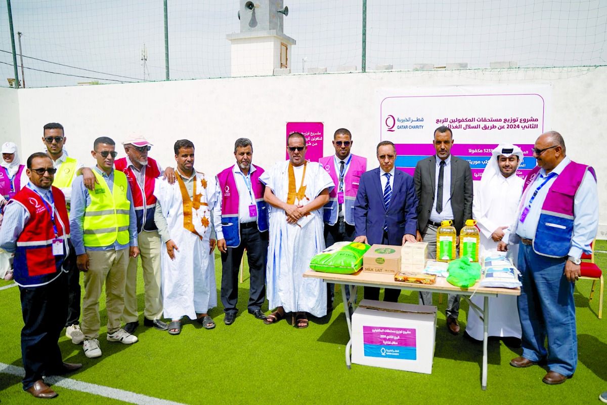 قطر الخيرية توزع المستحقات الغذائية على مكفوليها بموريتانيا