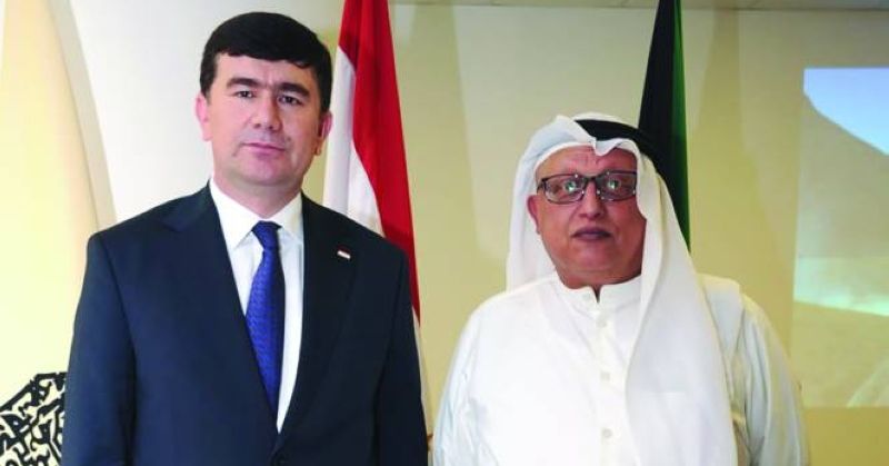 كمال الدين والزميل خالد الشرقاوي