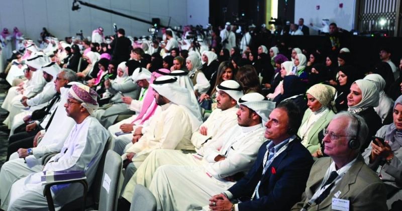 من المشاركين في المؤتمر