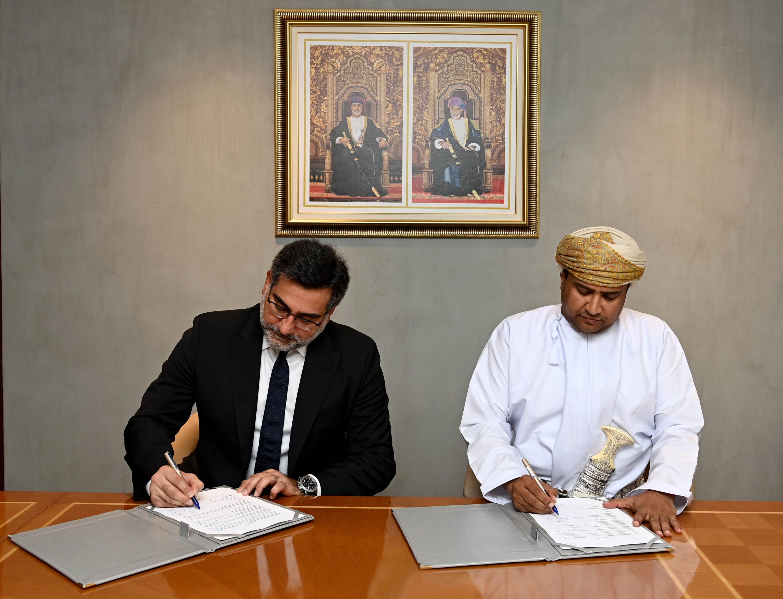 مذكرة تفاهم بين المدينة الطبية للأجهزة العسكرية والأمنية وجامعة أوتاوا الكندية