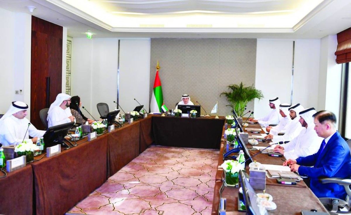 مجلس أمناء جامعة الإمارات يناقش المبادرات الاستراتيجية