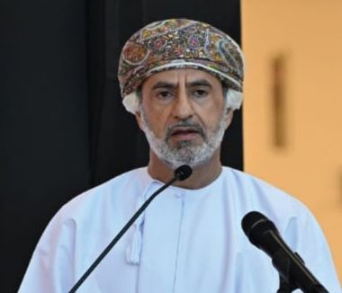 رئيس المدينة الطبية يلقي كلمة أمام جلالة السلطان المعظم