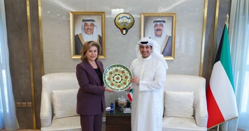 المطيري وستاريان: تعزيز التبادل الثقافي بين الكويت وطاجيكستان
