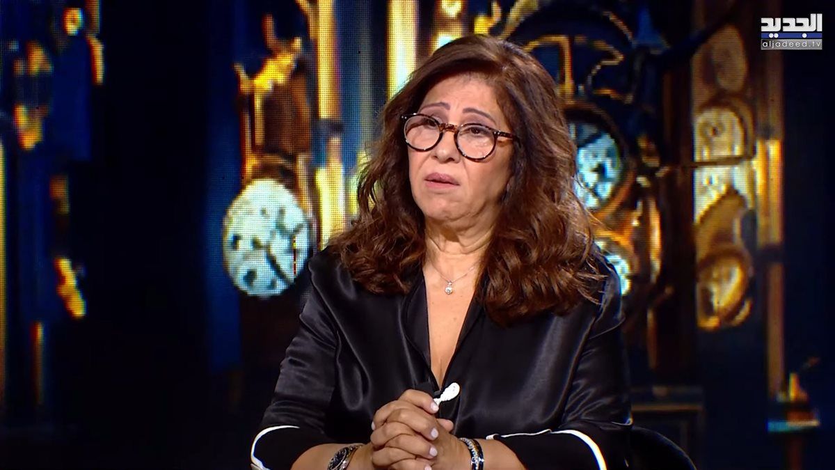 سقوط جسم غريب من السماء على أحد الدول! توقعات ليلى عبد اللطيف 2025: "سيدة التوقعات" تكشف عن أحداث مرعبة وسيناريوهات غير مسبوقة