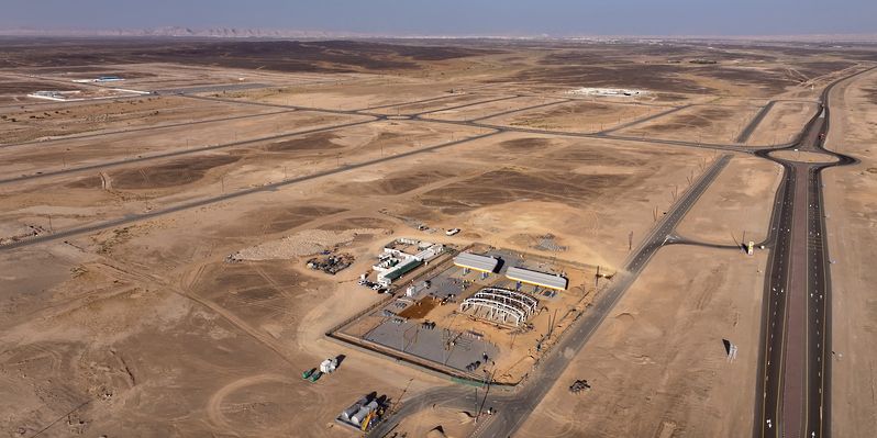 اكتمال البنية الأساسية بمدينة عبري الصناعية بالظاهرة