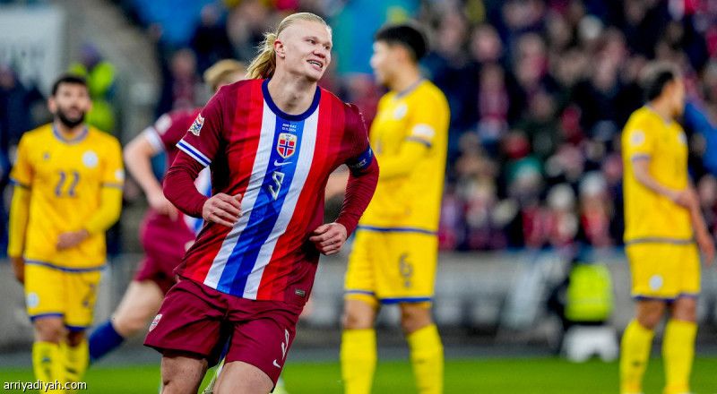 هالاند ينتزع صدارة الهدافين ويقفز بالنرويج