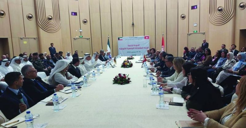 14 اتفاقية تعاون على طاولة اللجنة الكويتية - التونسية