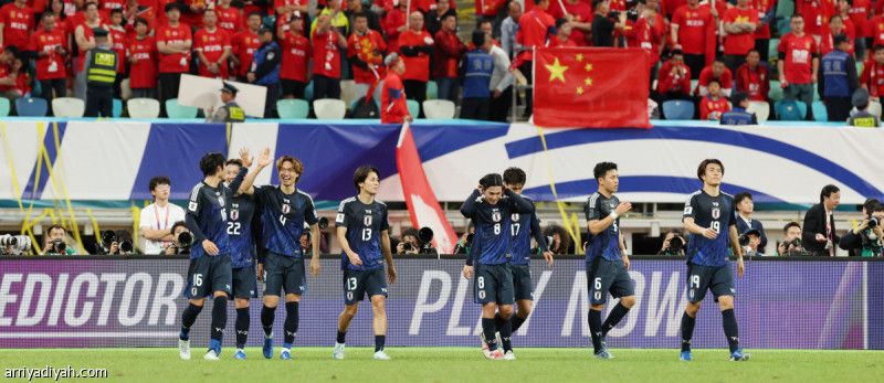 بثلاثية الصين.. اليابان تحكم السيطرة على الصدارة