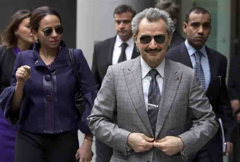 الوليد بن طلال يعترف بأخطر سر في حياته .. لن تتخيل ماهو!