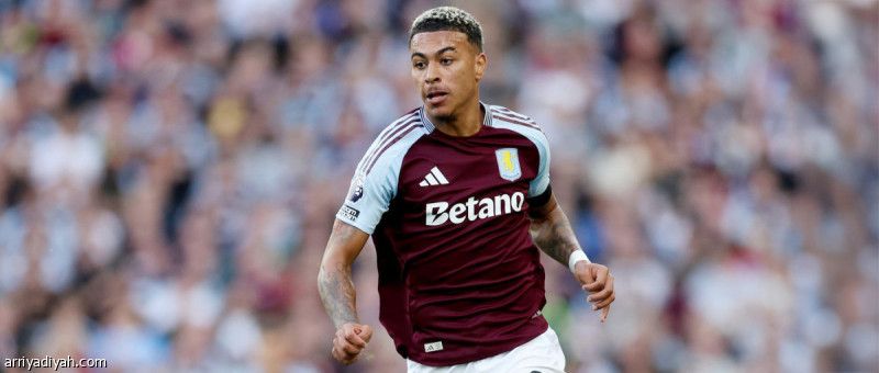 أستون فيلا يمدد عقد روجرز 6 أعوام