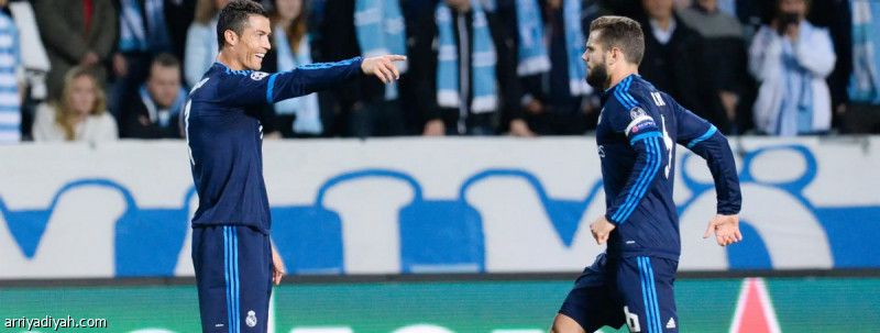 رونالدو وناتشو.. صداقة وهاتريك ومعركة مرتقبة في الرياض