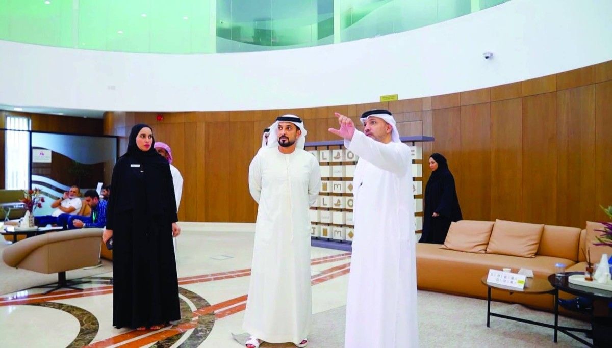 عبدالعزيز النعيمي يؤكد أهمية تجديد وتطوير أساليب العمل