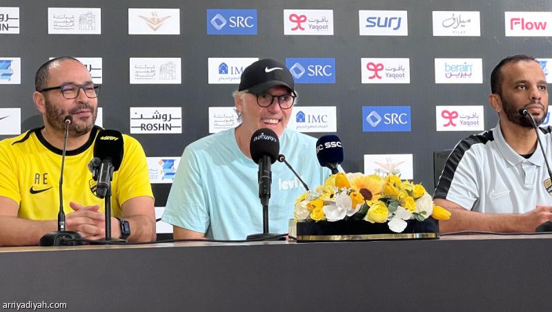 بلان: حريص على الغامدي والناشري.. وجاهزية بنزيما غير مكتملة